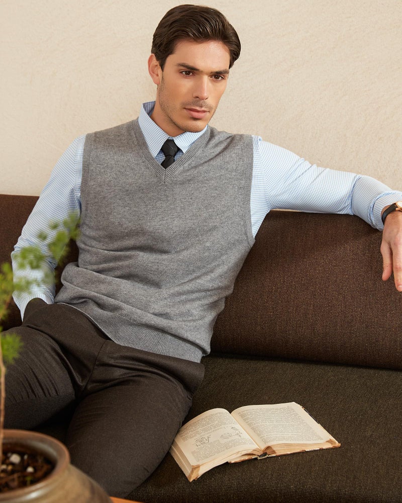 Kallspin Men's Wool Blended Vest Sweater Relaxed Fit V Neck Sleeveless Knitted Pullover (Light Grey, X-Large) - Image 5